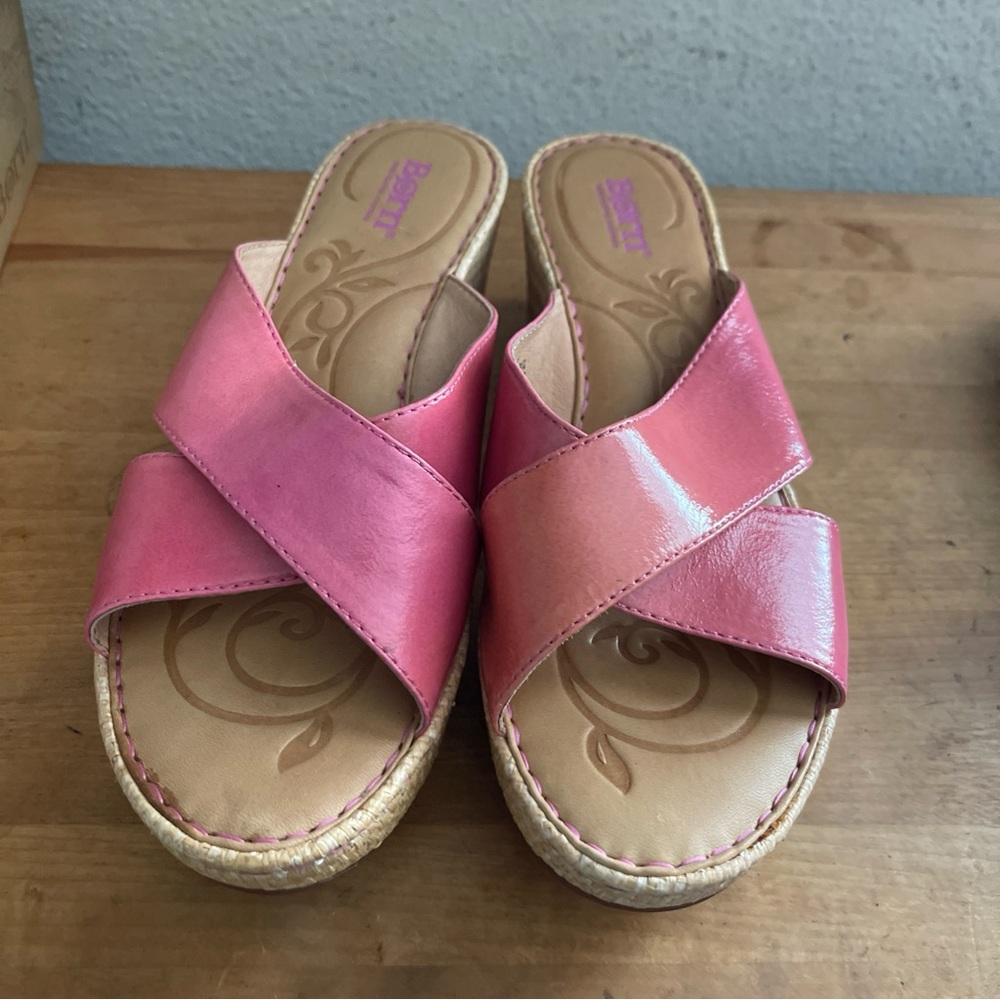 Born Curstyn Pink Leather Wedge Heel Women’s Sandals D89605 Sz 9 - Picture 3 of 12
